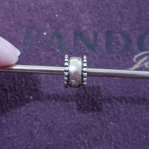 Pandora Beveled Clip